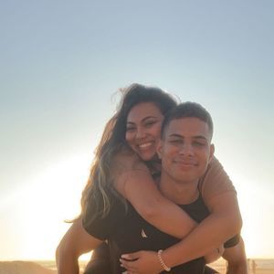 Meet your Posher, Delfino